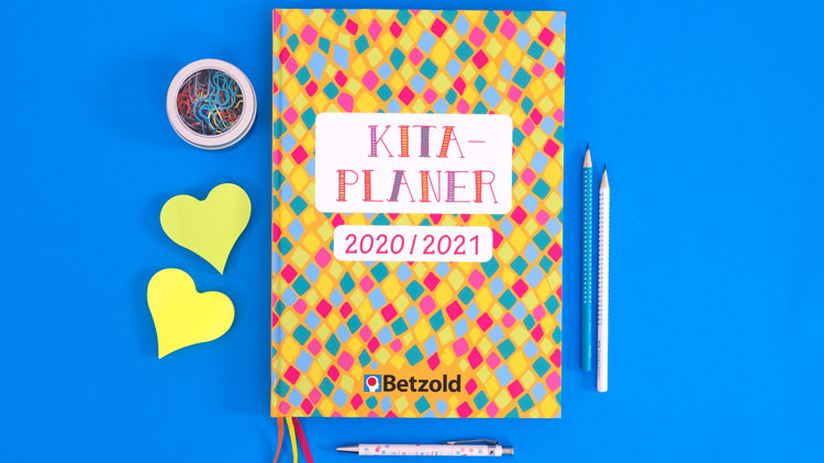Nahaufnahme vom Betzold Kita-Planer 2020/2021