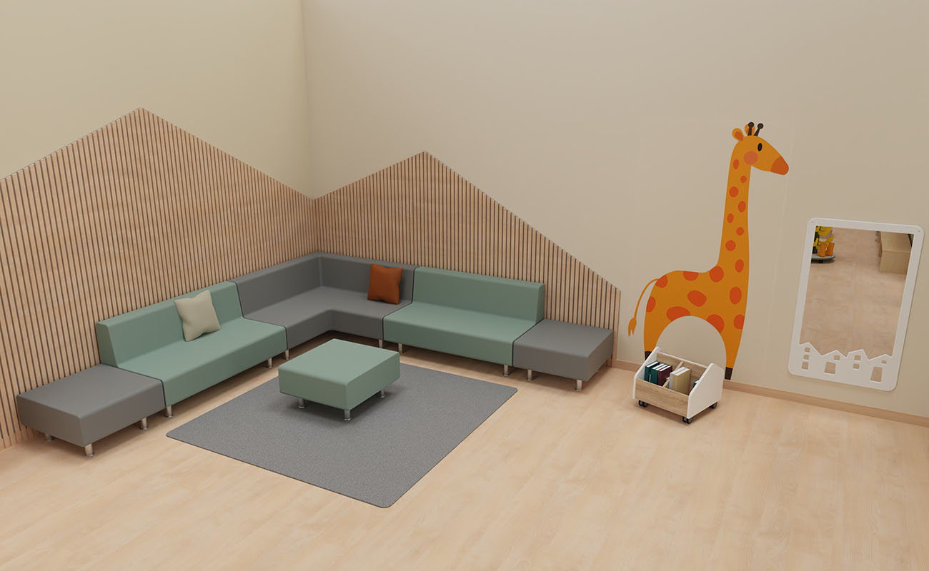 Treffpunkt der Möglichkeiten Ecke mit Flexeo Neo Sofas, grauem Betzold Teppich und EduCasa Spiegel Stadt