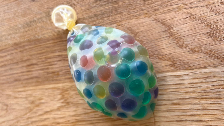 Anti-Stress-Ball mit Wasserperlen