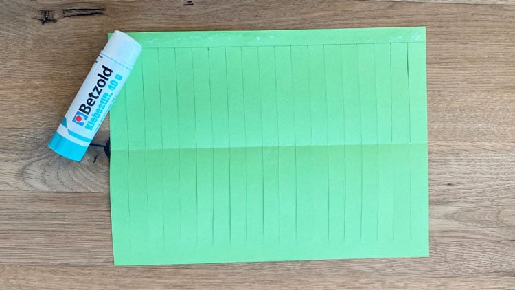 Bastelanleitung für Blumenstrauss aus Papier