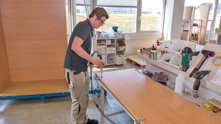 Arbeit mit Holz