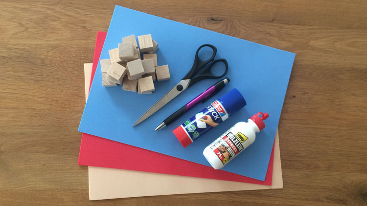 Bastelmaterial für selbstgemachte Lehrerstempel